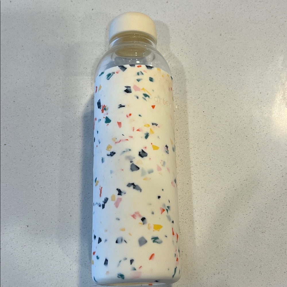 W&P Porter Cream Terrazzo Glass Water Bottle 20 oz